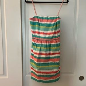Vineyard vines strapless dress. WITH POCKETS!